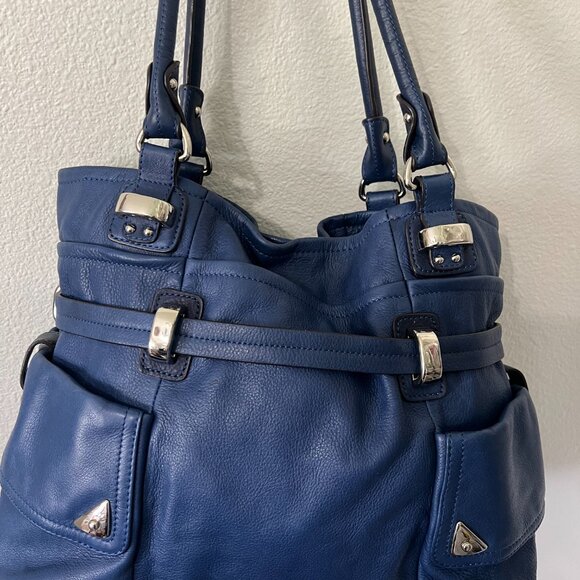 b. makowsky RARE Blue Leather Handbag - Picture 5 of 16